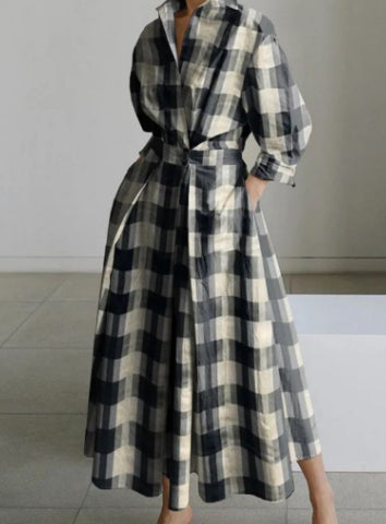 Robe trapèze à manches longues et taille élastique